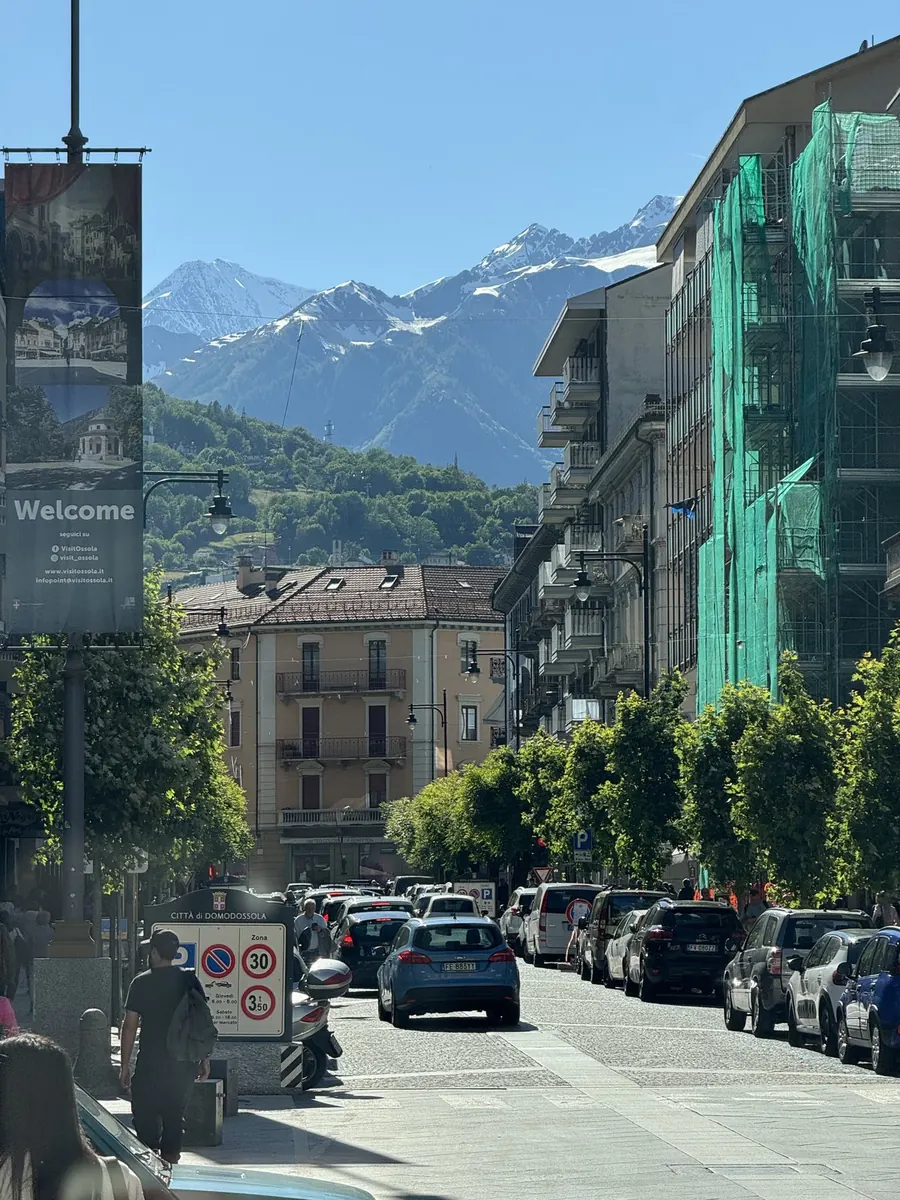 Day 5, 17:22, Domodossola