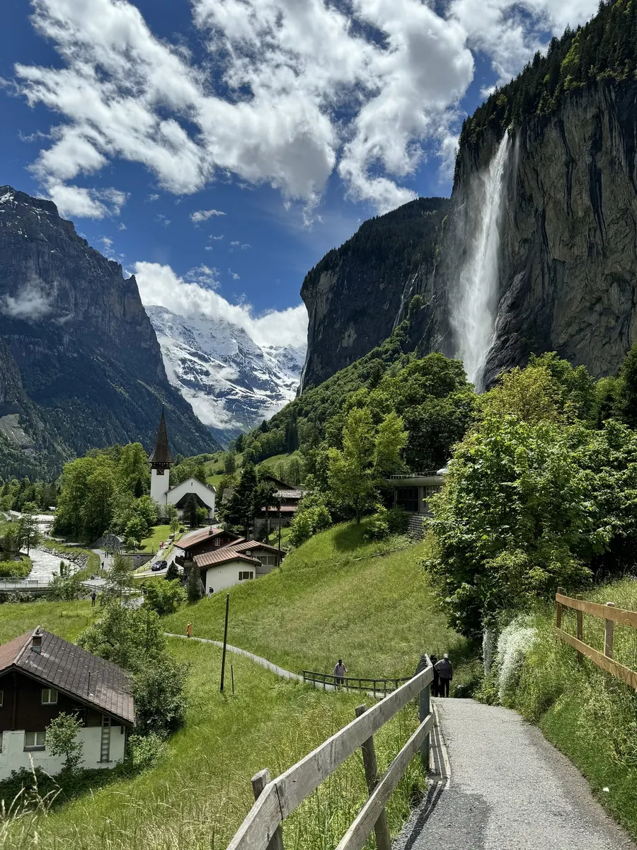 Day 7, 13:22, Lauterbrunnen